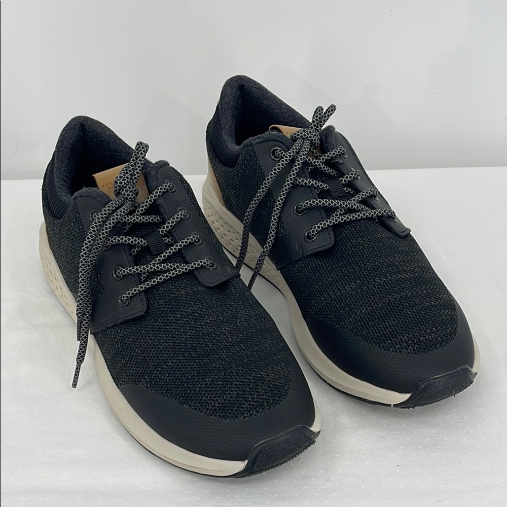 PERRY ELLIS PORTFOLIO SIZE 10.5 Men's Black and Cream Sneakers